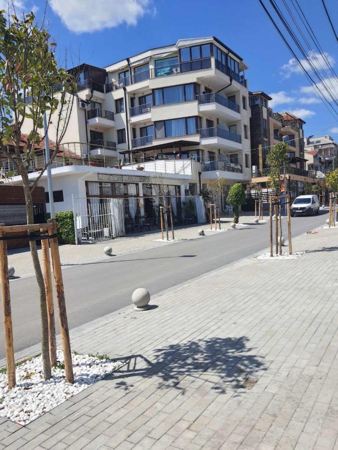 Апартамент Иванови Сарафово Burgas Zewnętrze zdjęcie