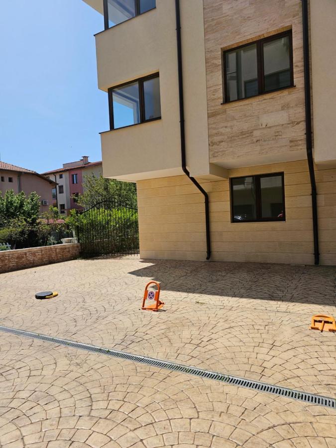 Апартамент Иванови Сарафово Burgas Zewnętrze zdjęcie
