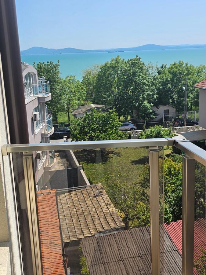 Апартамент Иванови Сарафово Burgas Zewnętrze zdjęcie